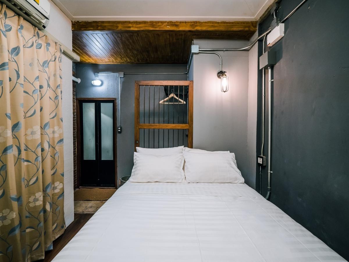 Zeds Hostel Bangkok Eksteriør bilde